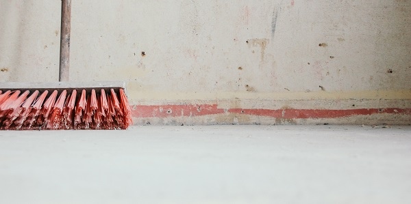 PVC- &amp; Vinylboden entsorgen: Wohin mit alten Bodenbelägen? - PVC- &amp; Vinylboden entsorgen: Wohin mit alten Bodenbelägen?