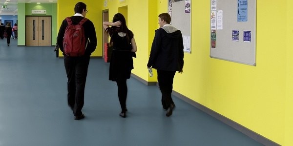 Kunststoffboden von heute: 4 Alternativen zum PVC-Boden - Kunststoffboden für innen: Alternativen zum PVC-Boden