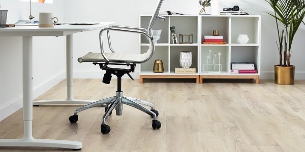 Vinylboden fürs Büro: Was spricht dafür – was dagegen? - Vinylboden fürs Büro – Was spricht dafür, was dagegen?