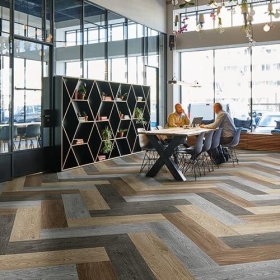 Forbo Flotex Planks - Antique Wood 151006 | Teppichfliese