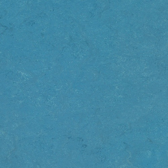 Gerflor DLW Marmorette Neocare - Fluffy Blue 0122 | Linoleum