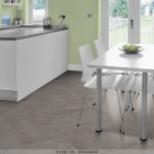 Joka Design 555 - Dark Concrete 5385 | Fischgrät-Optik | Klebe-Vinylboden