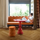 Quick-Step Alpha Ciro - Karamell Eiche botanisch AVHBU40364 | Fischgrät-Optik | Rigid-Klickvinyl