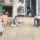 Quick-Step Hydroseal Impressive - Eiche beige mit Sägeschnitten IM1857 | Klick-Naturdesignboden
