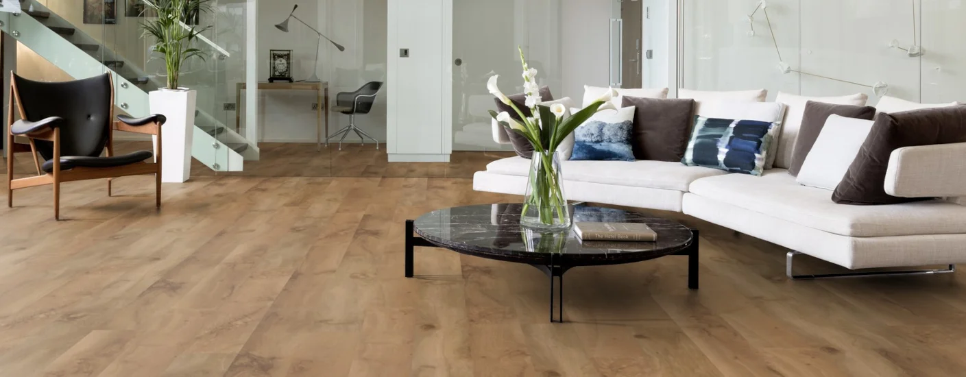 Klick-Vinylboden in Holzoptik