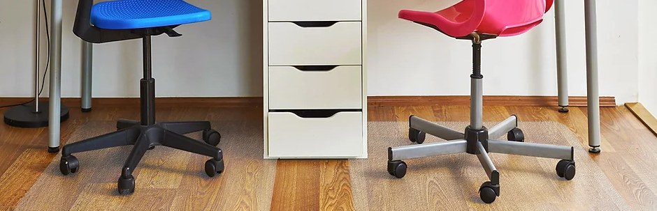 Bürostuhlunterlage auf Büroboden