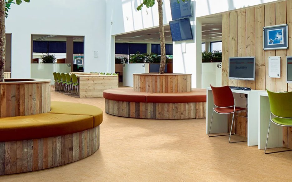 Linoleum in Caféteria