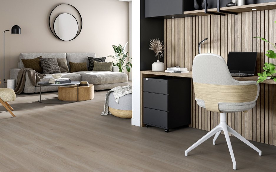 Offenes Homeoffice mit Vinylboden