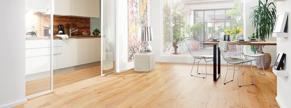 Klick-Korkboden in Holzoptik